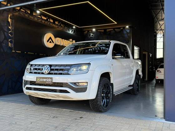 VOLKSWAGEN AMAROK 3.0 V6 TDI DIESEL HIGHLINE CD 4MOTION AUTOMÁTICO VOLKSWAGEN AMAROK 3.0 V6 TDI DIESEL HIGHLINE CD 4MOTION AUTOMÁTICO